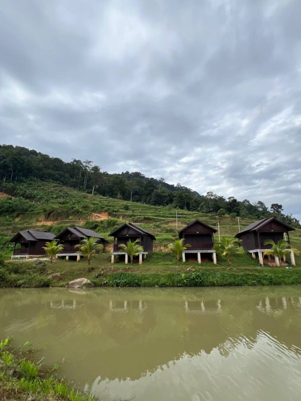 CHALET KAYU - Rajawali